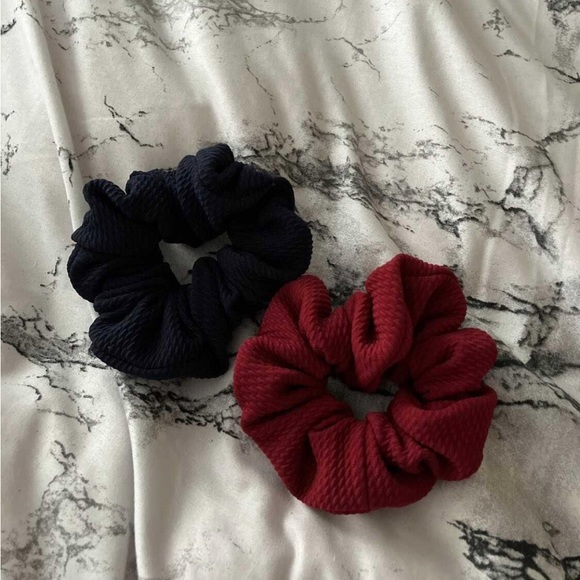 13 Hair Scrunchies - Picture 5 of 5